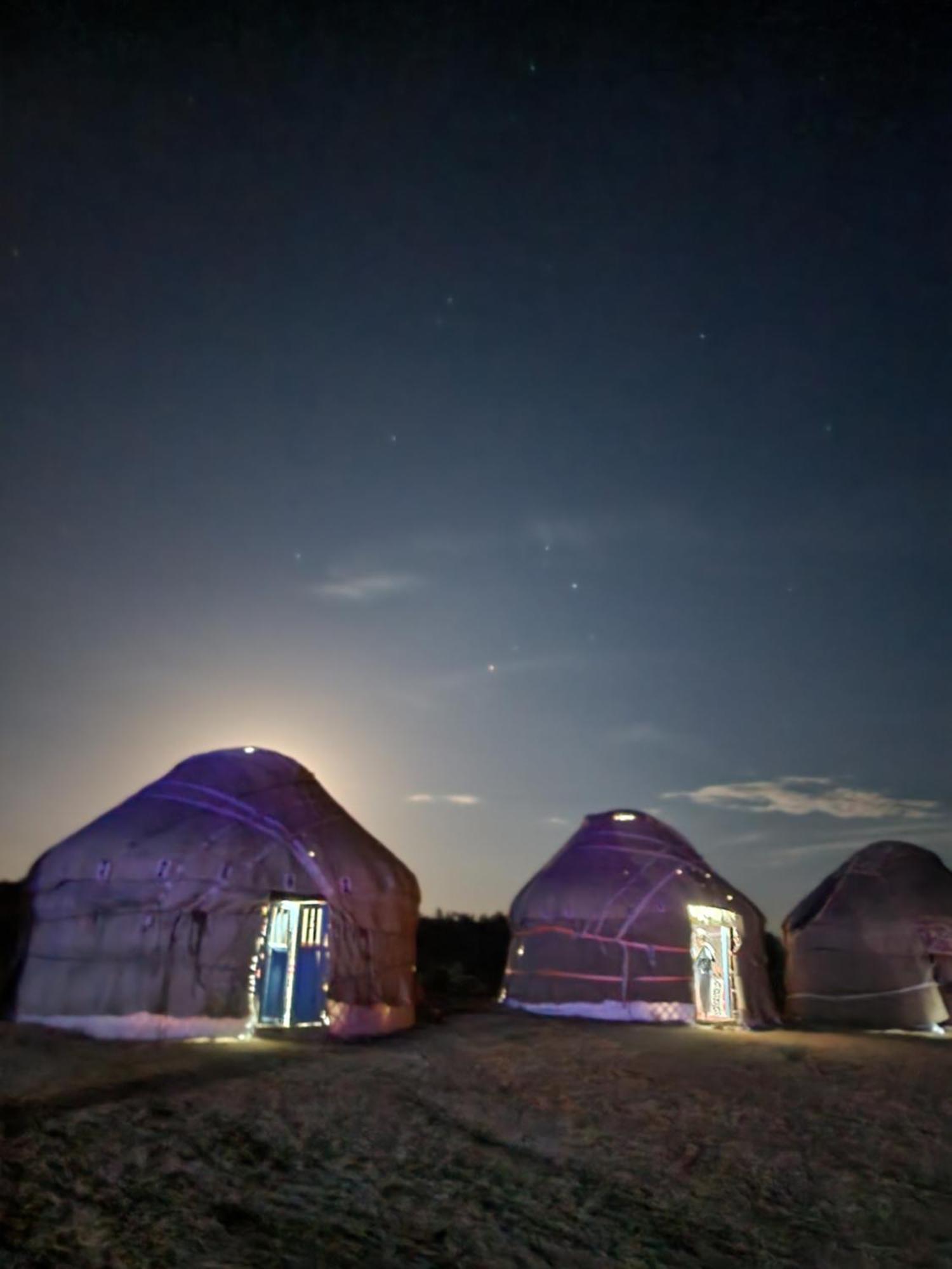Authentic Uzbek Yurt Camp Eco-Friendly Hotel Nurota Eksteriør billede